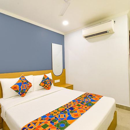 Fabhotel The Cinco Primera - Nr Kbr Park, Banjara Hills Hyderabad Exterior foto