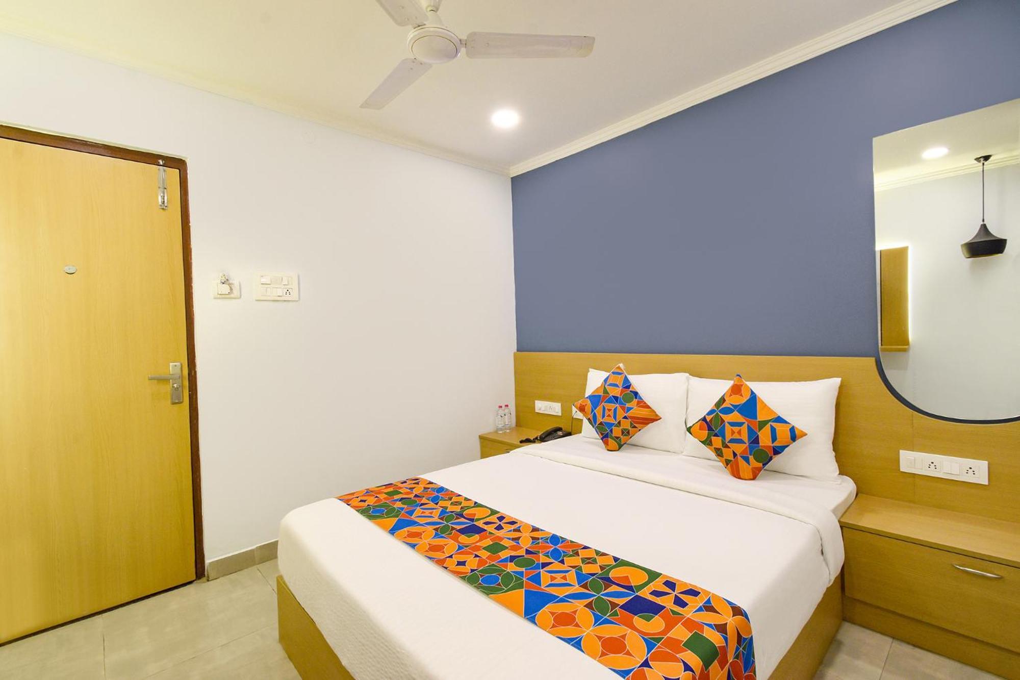 Fabhotel The Cinco Primera - Nr Kbr Park, Banjara Hills Hyderabad Exterior foto